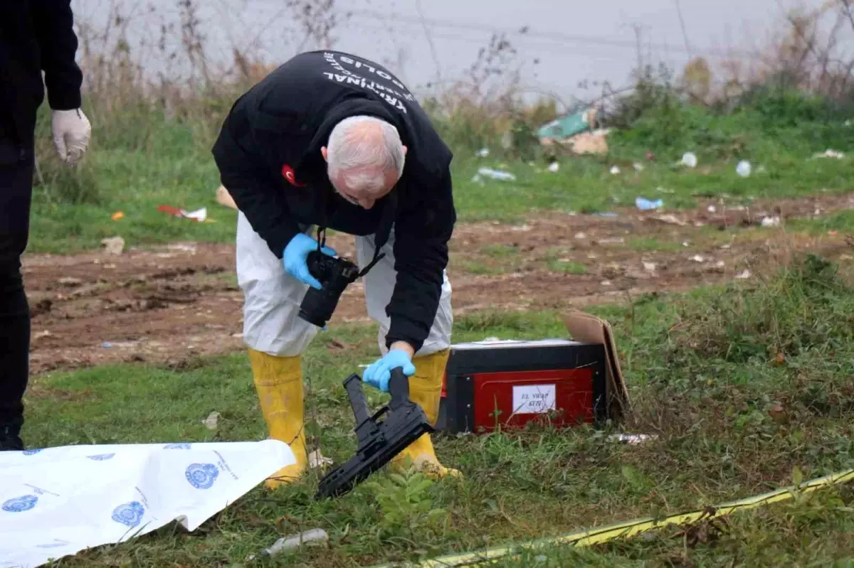 Sakarya’da Başından Vurulmuş Ceset Bulundu